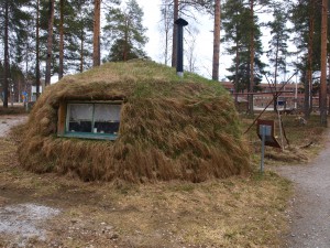 Grashütte am Ajtte Museum in Jokkmokk